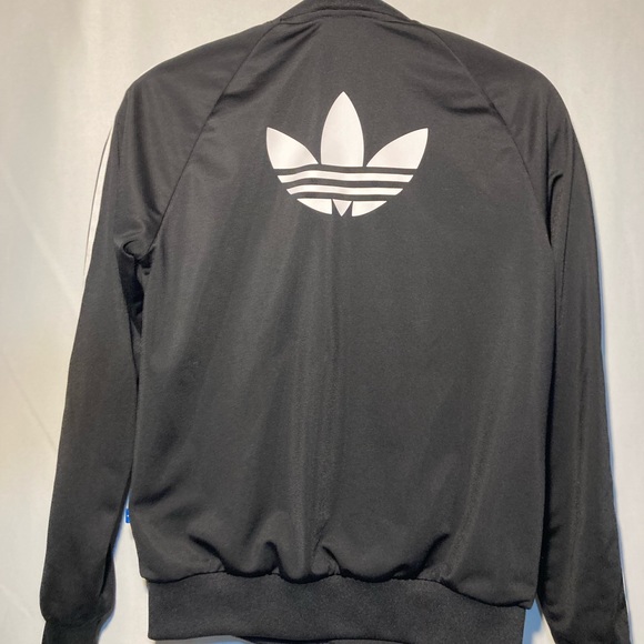 adidas Tops - Adidas Women Size Small NWOT Black Zip Up Sweatshirt Activewear warmup
